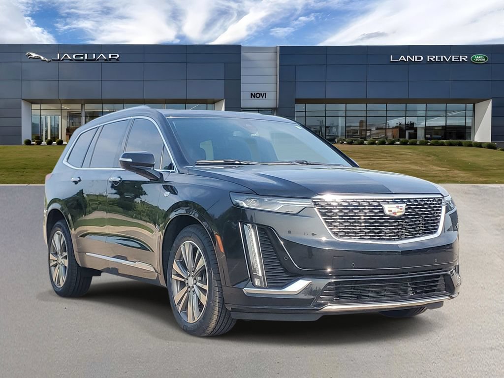 Used 2021 Cadillac XT6 Premium Luxury AWD/4WD image 2