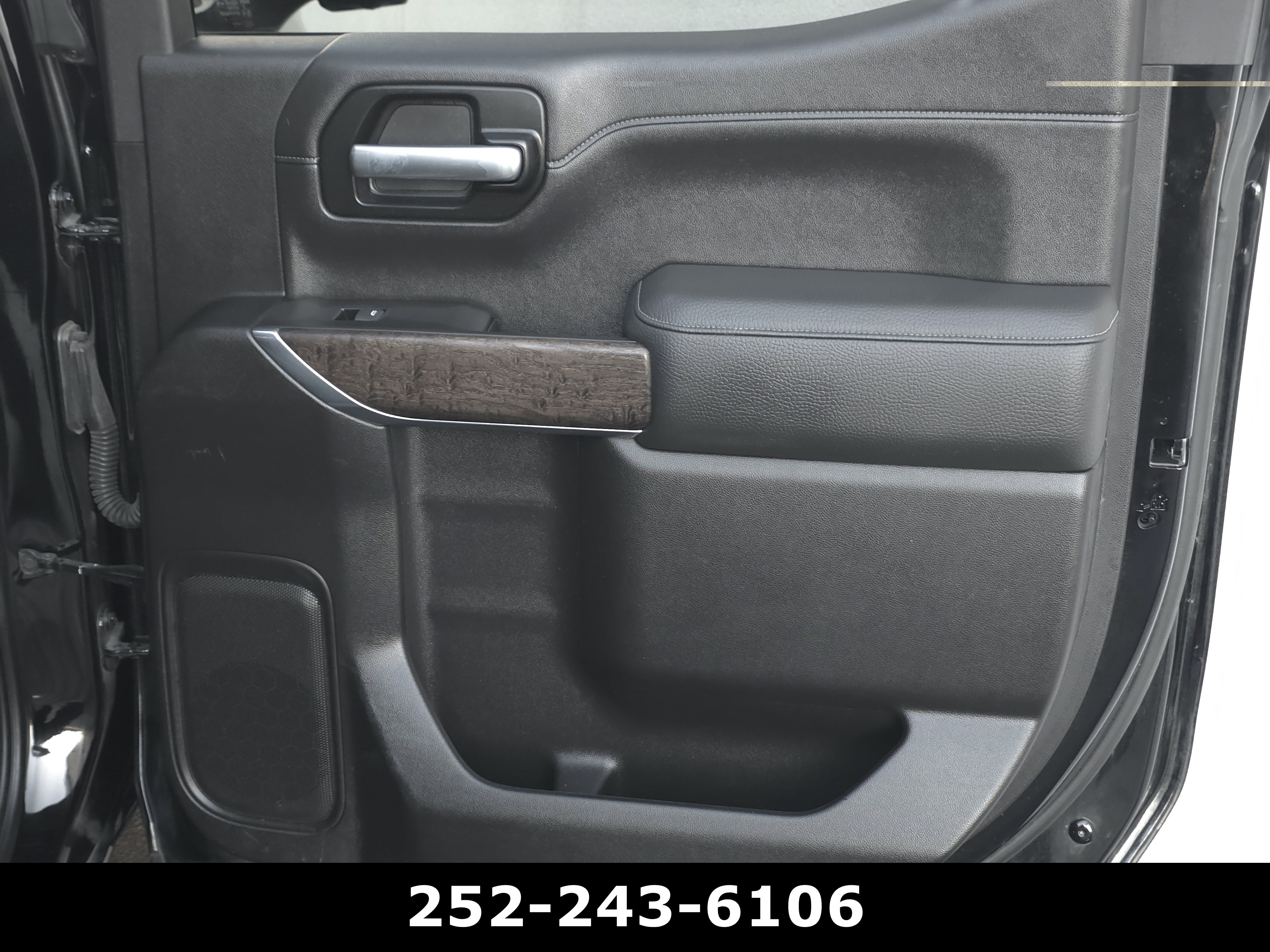 Used 2021 GMC Sierra 1500 Denali w/ Denali Ultimate Package AWD/4WD image 33