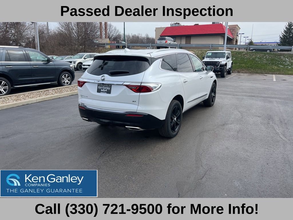 Used 2024 Buick Enclave Essence w/ Sport Touring Edition image 10