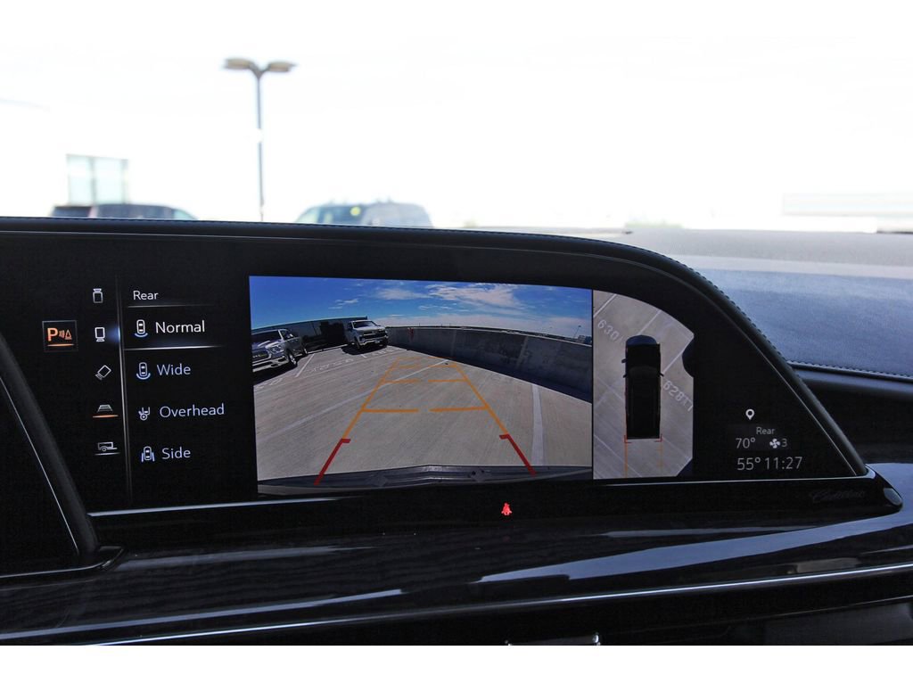 Used 2021 Cadillac Escalade Premium Luxury image 23