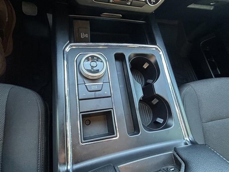 Used 2021 Ford Expedition XL image 17