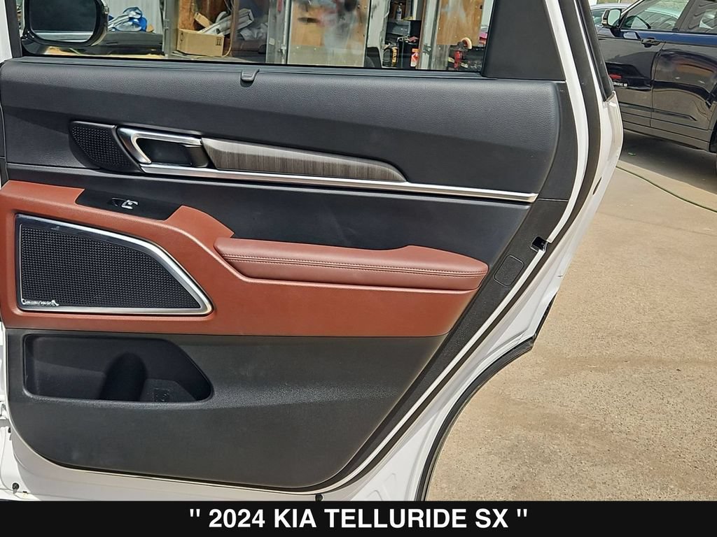 Used 2024 Kia Telluride SX FWD image 31