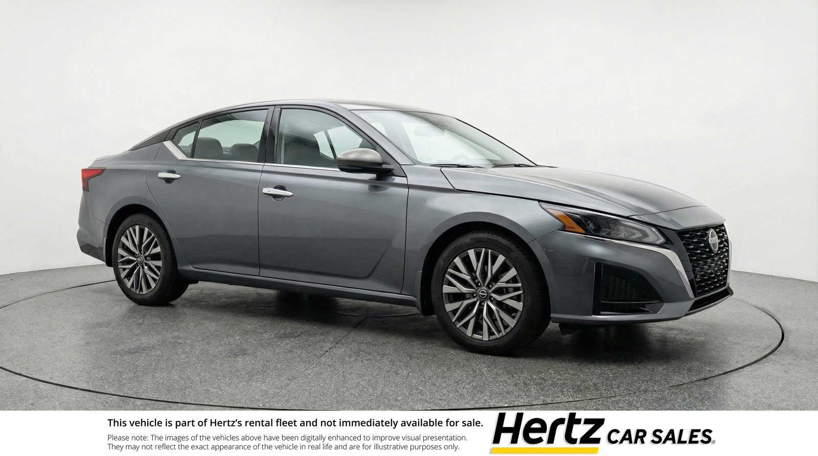 Used 2025 Nissan Altima 2.5 SV image 1