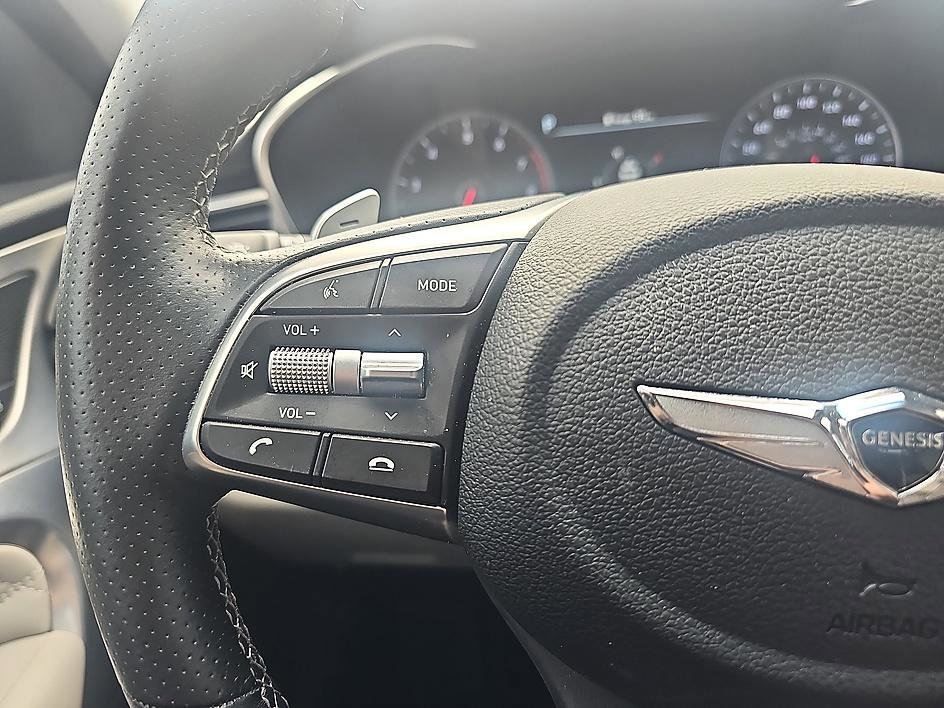 Used 2021 Genesis G70 2.0T w/ Prestige Package AWD/4WD image 24