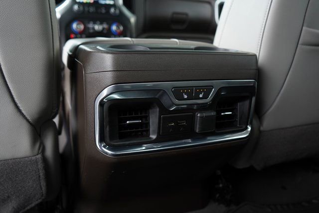 Used 2020 Chevrolet Silverado 2500 LTZ w/ Technology Package image 34
