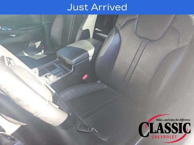 Used 2022 Kia Sorento S image 13