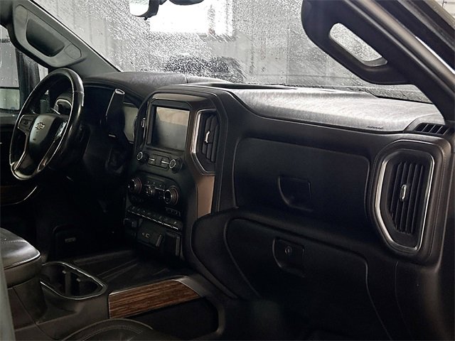 Used 2020 Chevrolet Silverado 3500 High Country w/ Technology Package image 12