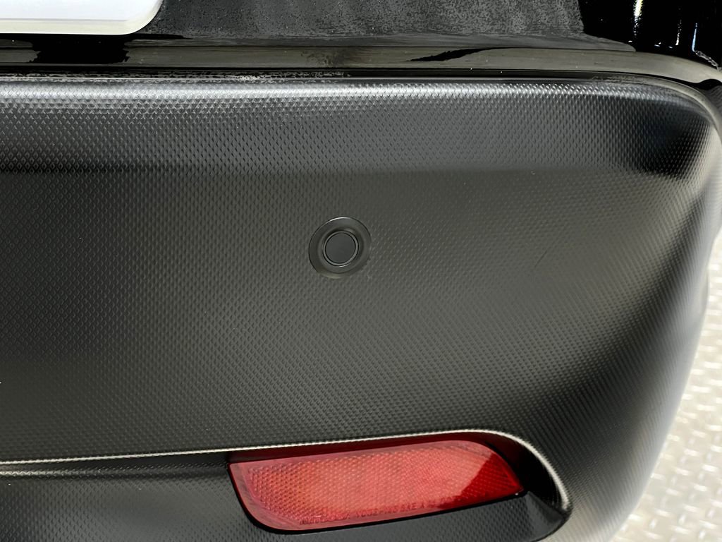 Used 2020 Subaru Ascent Limited w/ Technology Package AWD/4WD image 12