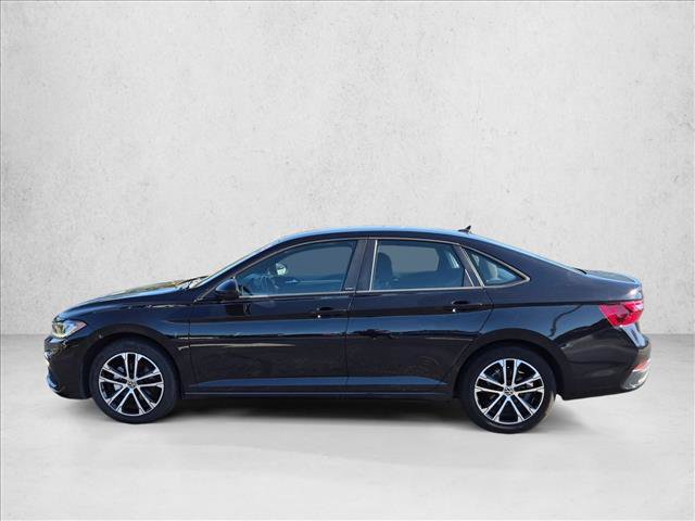 Used 2025 Volkswagen Jetta Sport FWD image 9