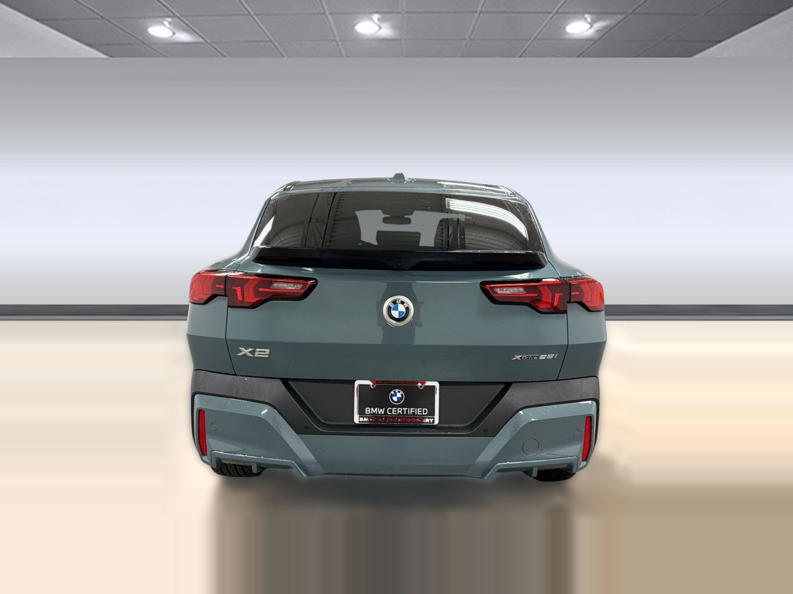 Certified 2025 BMW X2 xDrive28i AWD/4WD image 9