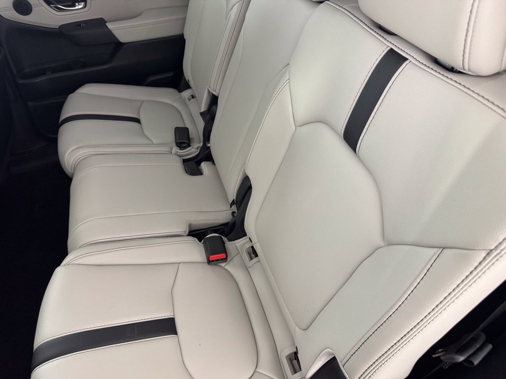 Used 2026 Honda Pilot Touring image 28