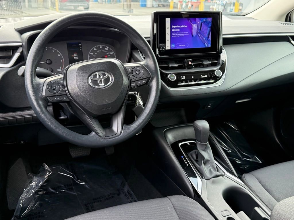 Certified 2025 Toyota Corolla LE image 29
