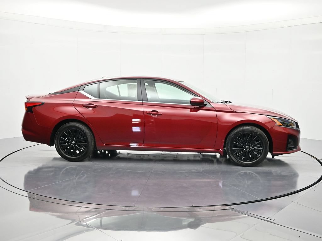 New 2026 Nissan Altima 2.5 SV w/ SV Special Edition Package FWD image 4