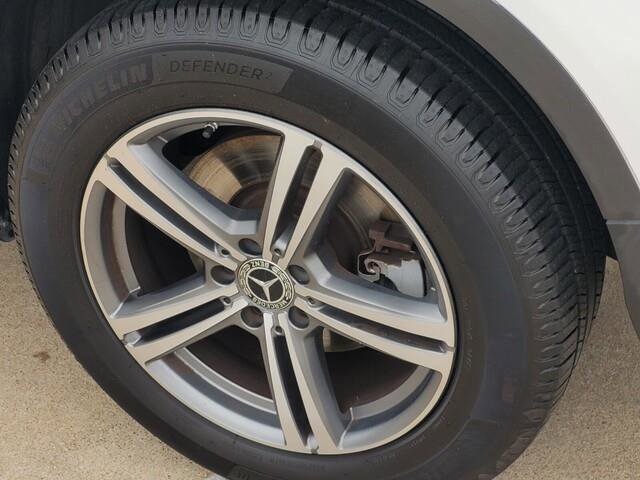 Used 2020 Mercedes-Benz GLC 300 4MATIC image 7