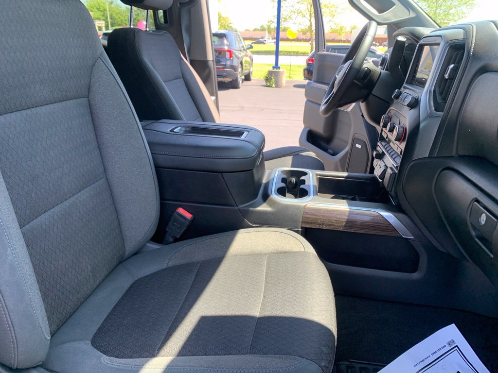 Used 2019 Chevrolet Silverado 1500 RST w/ All-Star Edition AWD/4WD image 26