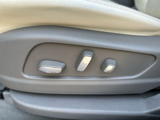 Used 2020 Cadillac XT6 Premium Luxury image 13