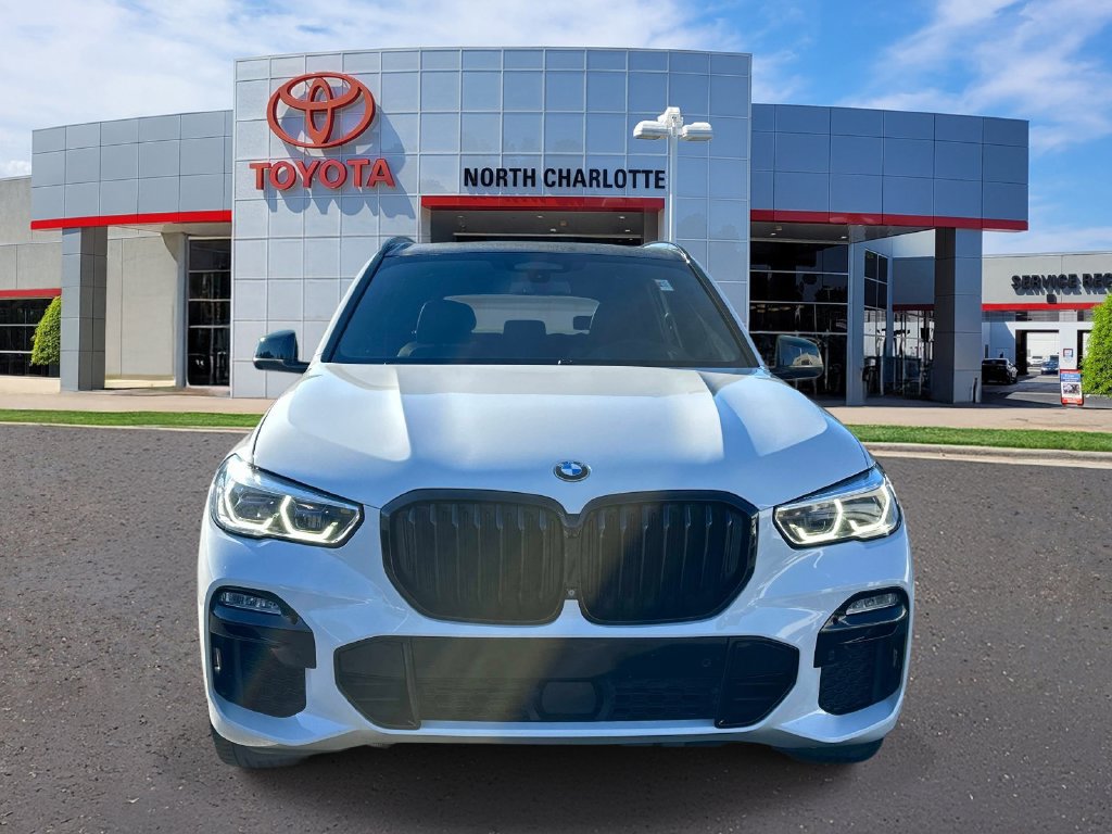 Used 2020 BMW X5 M50i w/ Executive Package AWD/4WD image 2