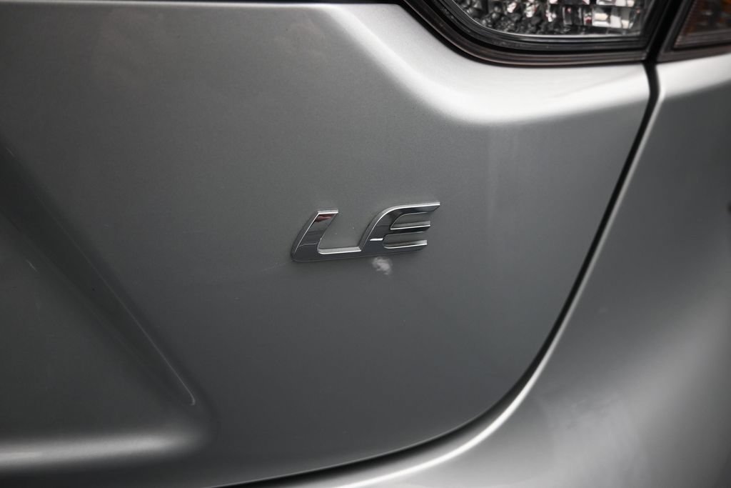 Used 2023 Toyota Corolla LE FWD image 11