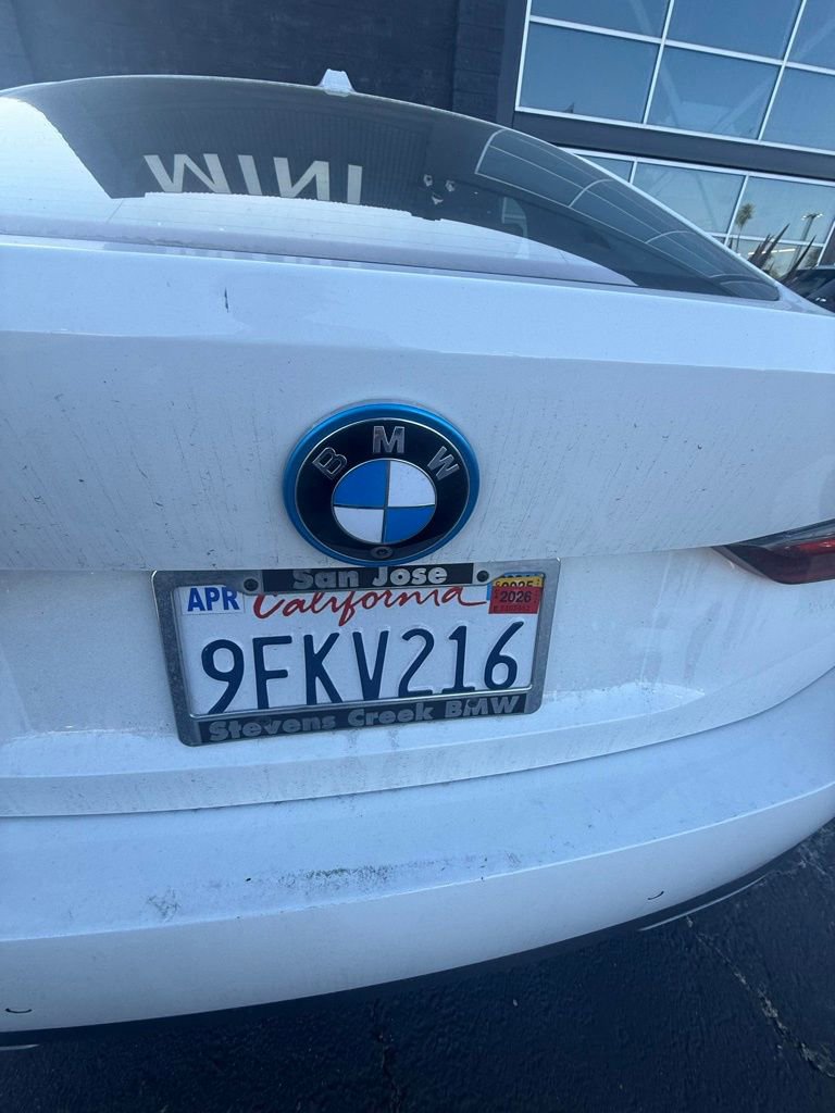 Used 2023 BMW i4 eDrive35 w/ Premium Package image 17