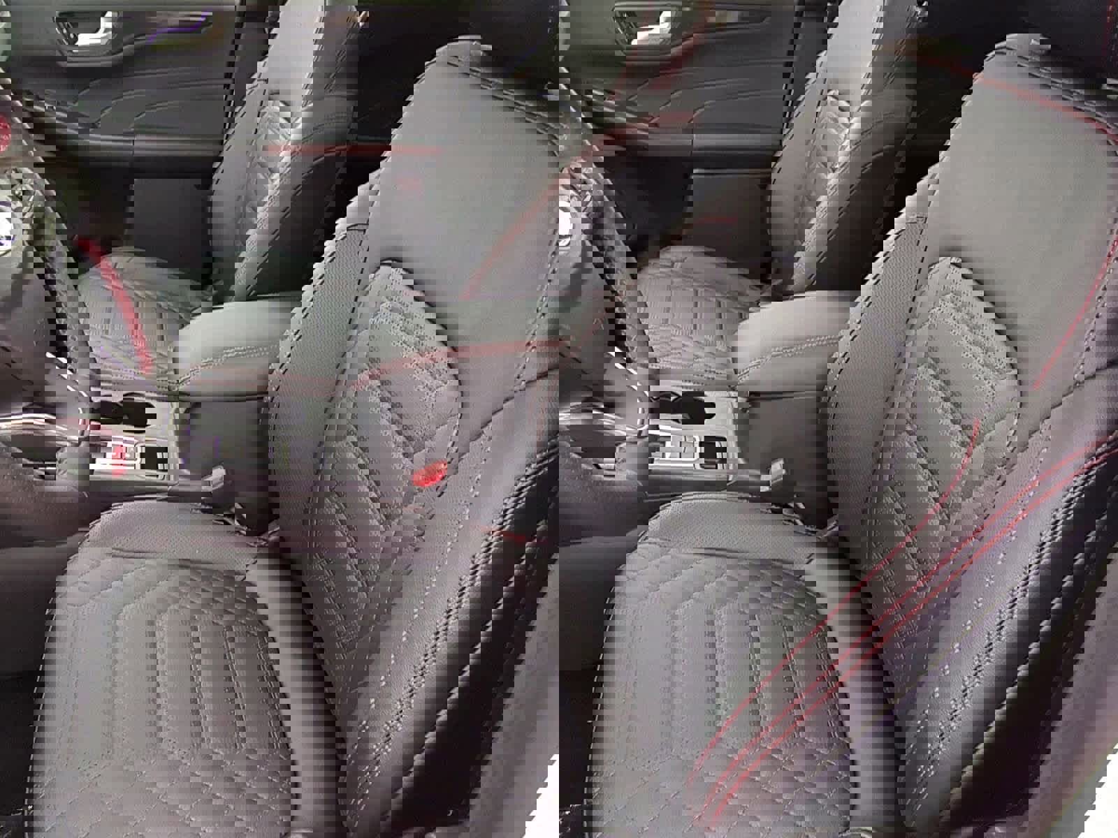 Used 2024 Ford Escape ST-Line Elite w/ Premium Technology Package image 16