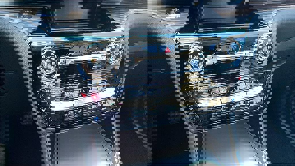 Used 2022 Ford Explorer Limited w/ Equipment Group 301A image 33