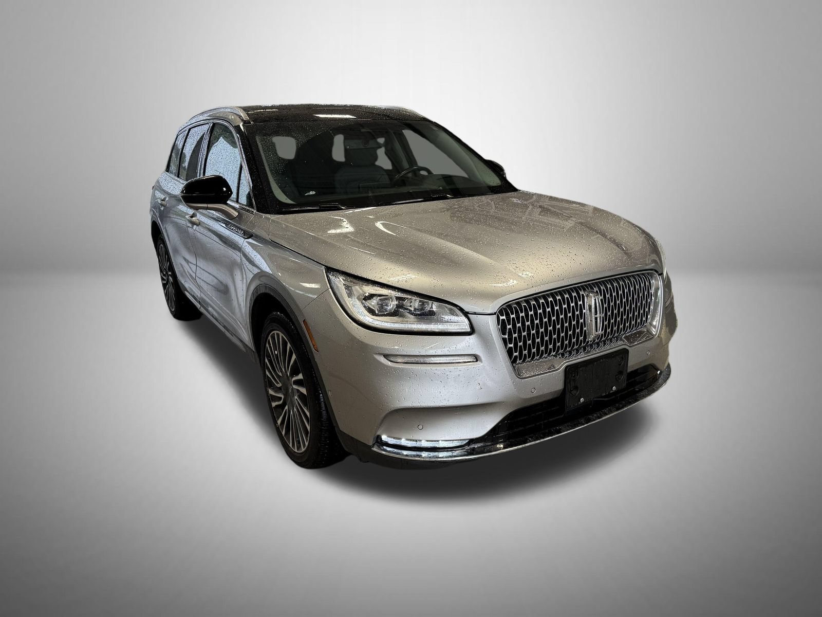 Used 2022 Lincoln Corsair Reserve w/ Equipment Group 201A AWD/4WD image 2