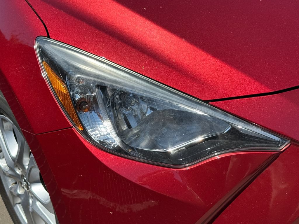 Used 2017 Toyota Yaris iA FWD image 11