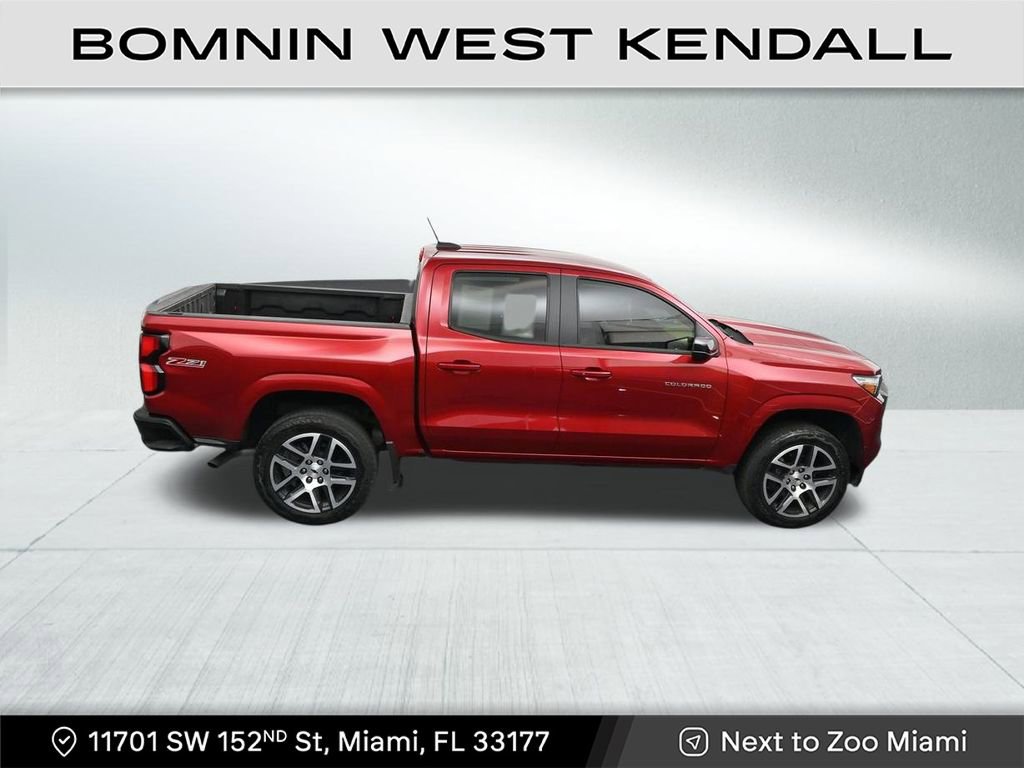 Used 2023 Chevrolet Colorado Z71 w/ Z71 Convenience Package 2 image 17