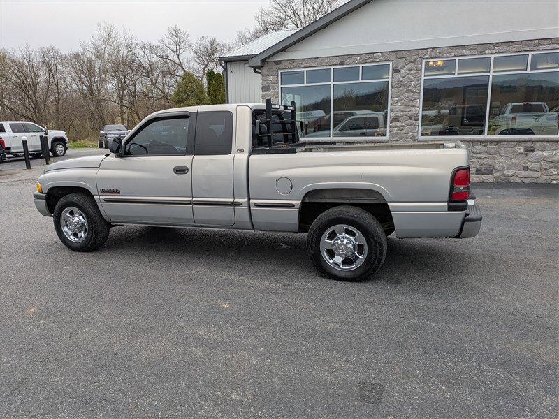 Used 1999 Dodge Ram 2500 Truck SLT RWD image 4