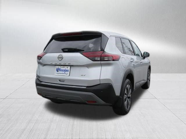 Used 2023 Nissan Rogue SV w/ SV Premium B Package FWD image 4
