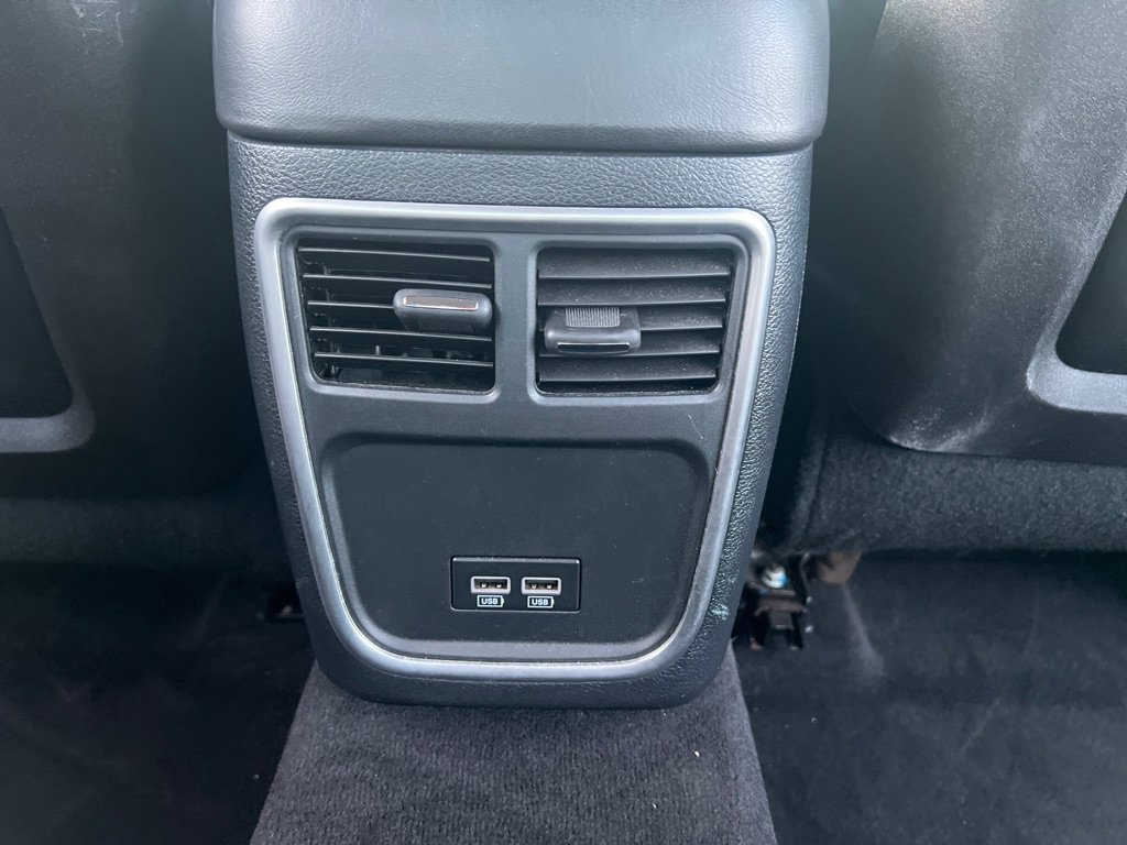 Used 2015 Chrysler 300 Limited w/ 300 Premium Group image 16