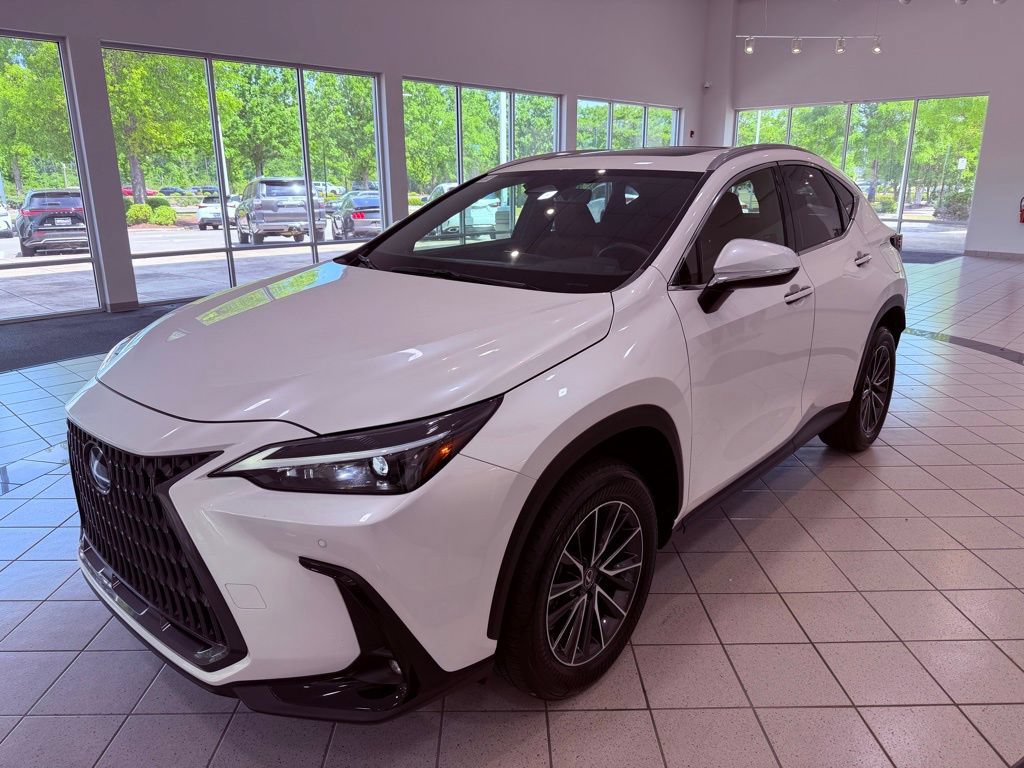 Used 2025 Lexus NX 250 FWD w/ Cold Area Package image 3