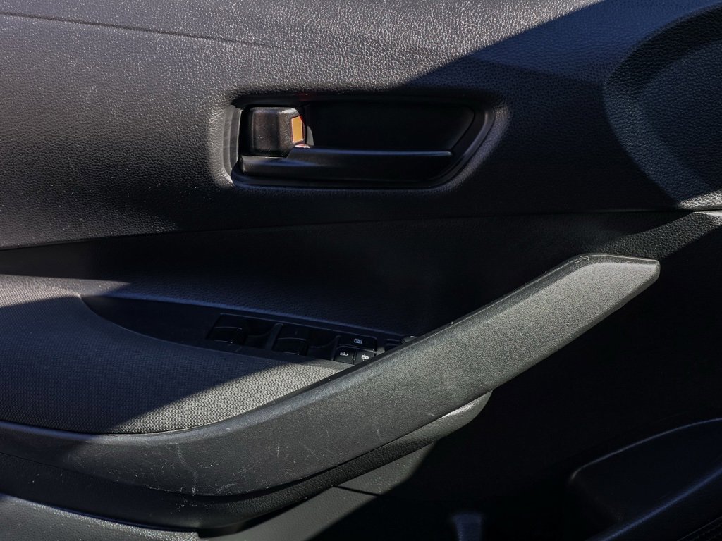 Used 2024 Toyota Corolla LE image 23