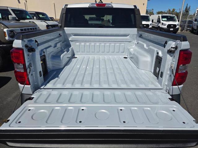 New 2026 Ford Maverick XLT w/ XLT Luxury Package FWD image 33