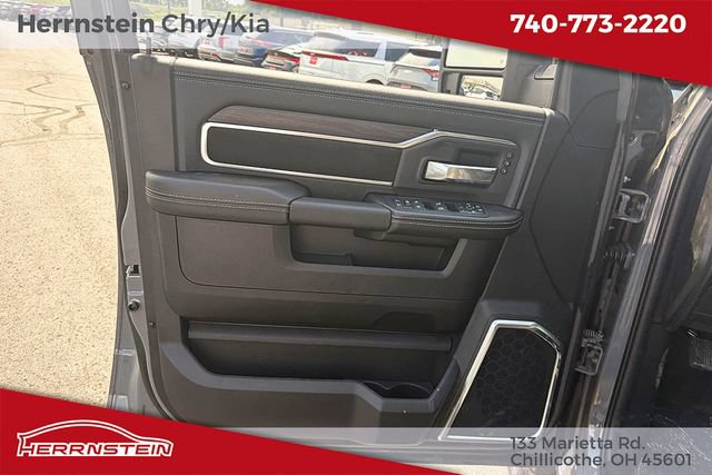 New 2026 RAM 2500 Laramie w/ Night Edition AWD/4WD image 7