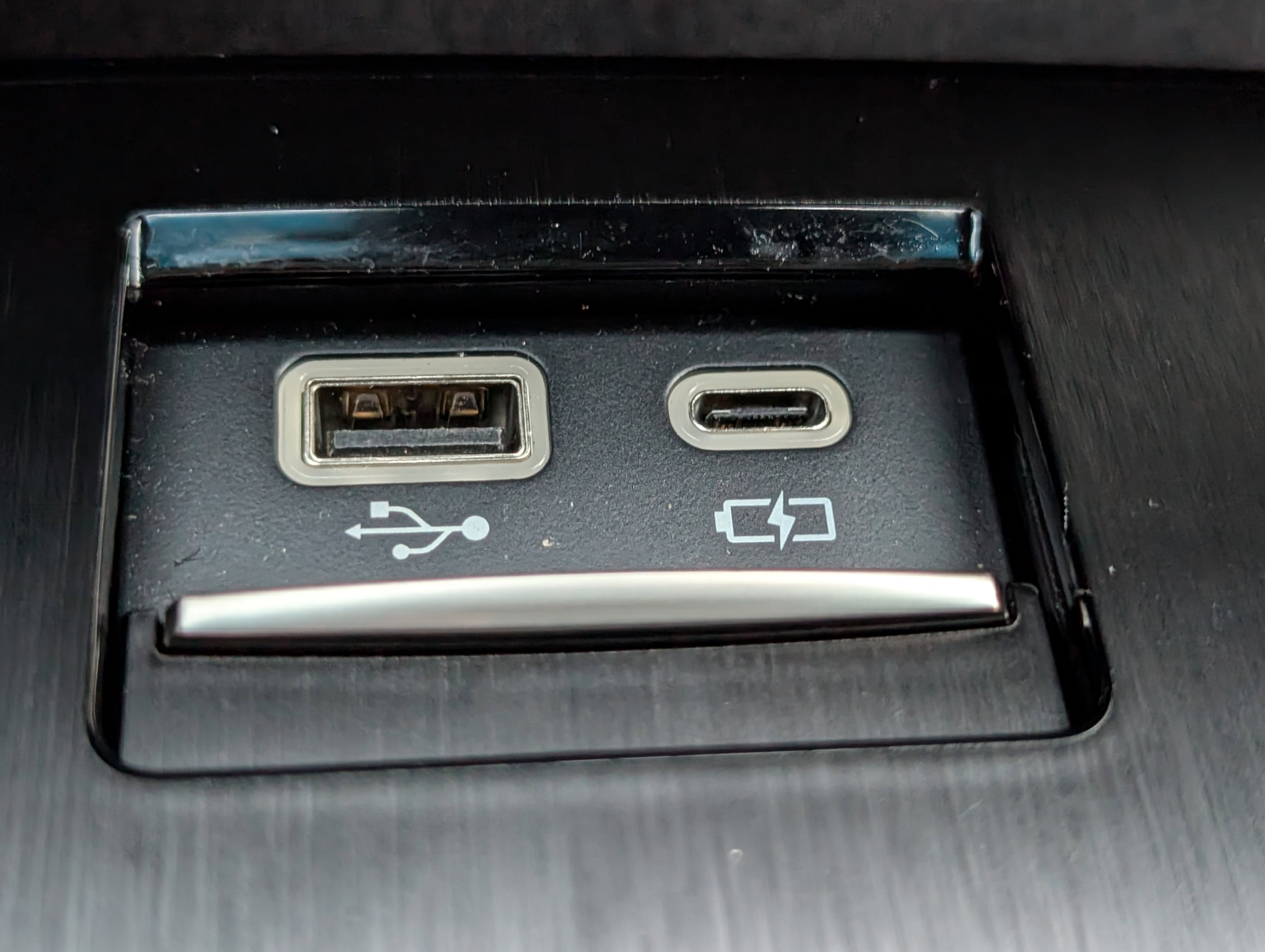 Certified 2025 Lexus ES 350 w/ Premium Package image 24