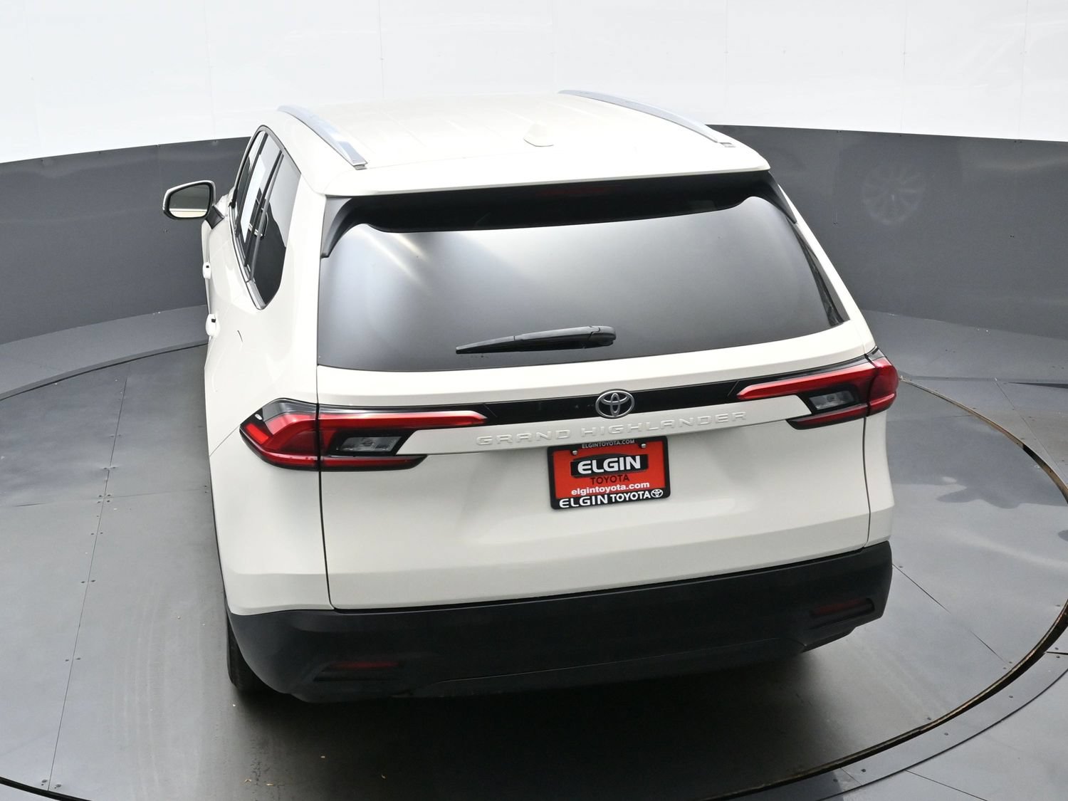 Used 2024 Toyota Grand Highlander AWD image 41