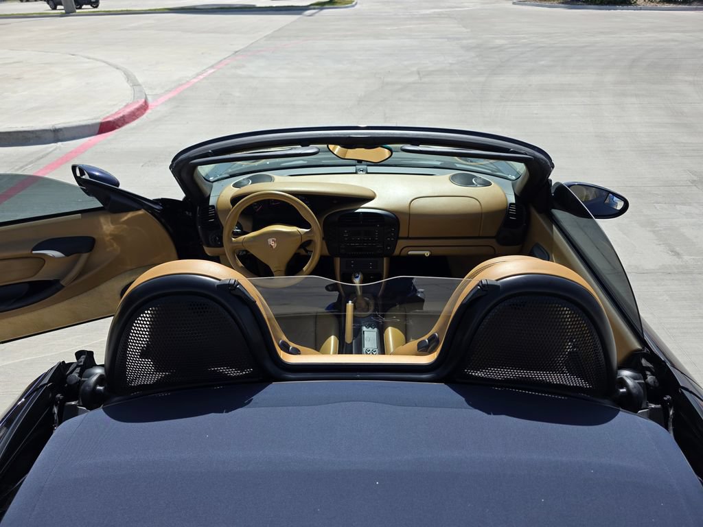 Used 2003 Porsche Boxster RWD image 11