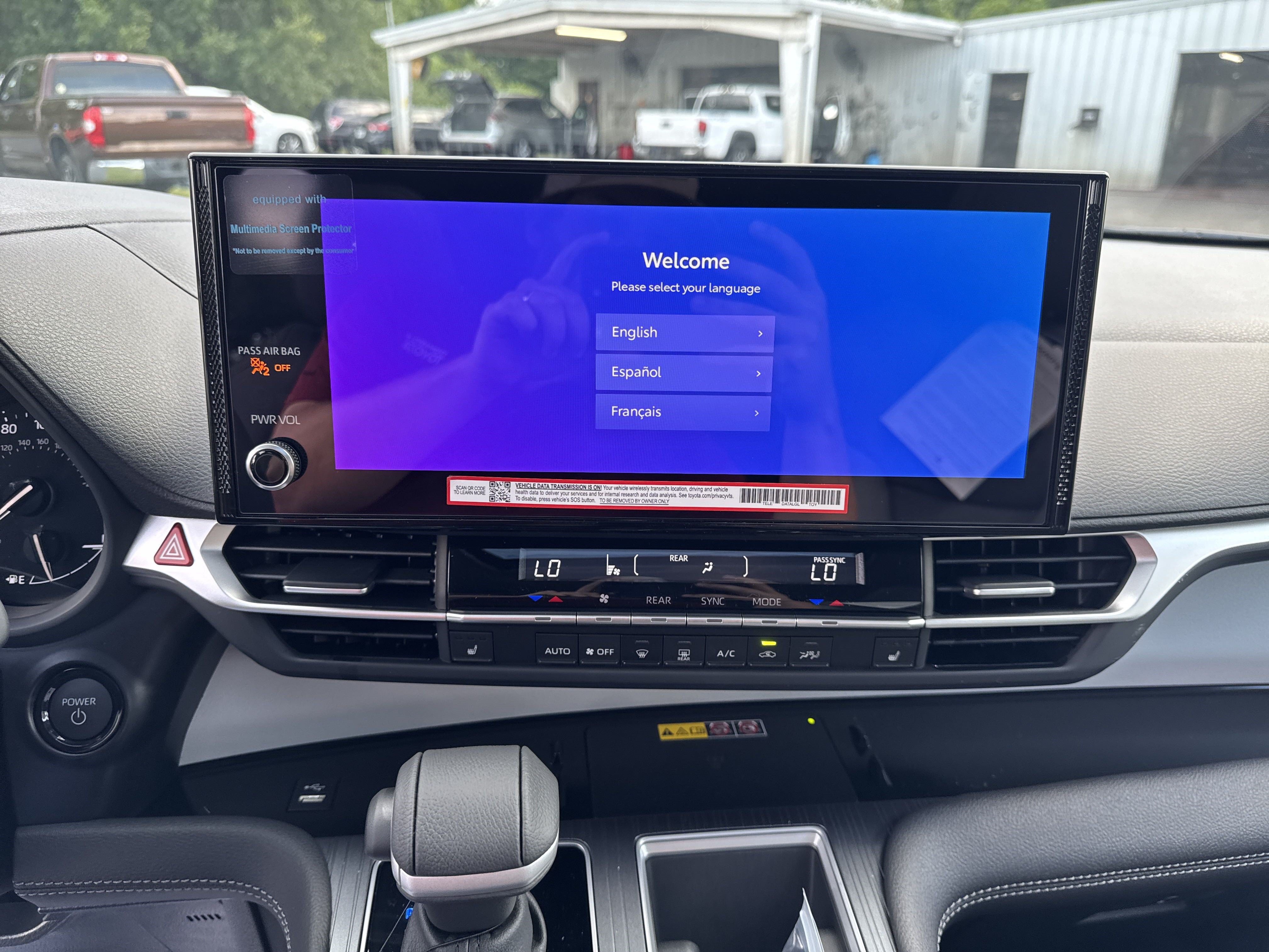 New 2025 Toyota Sienna XLE FWD image 19