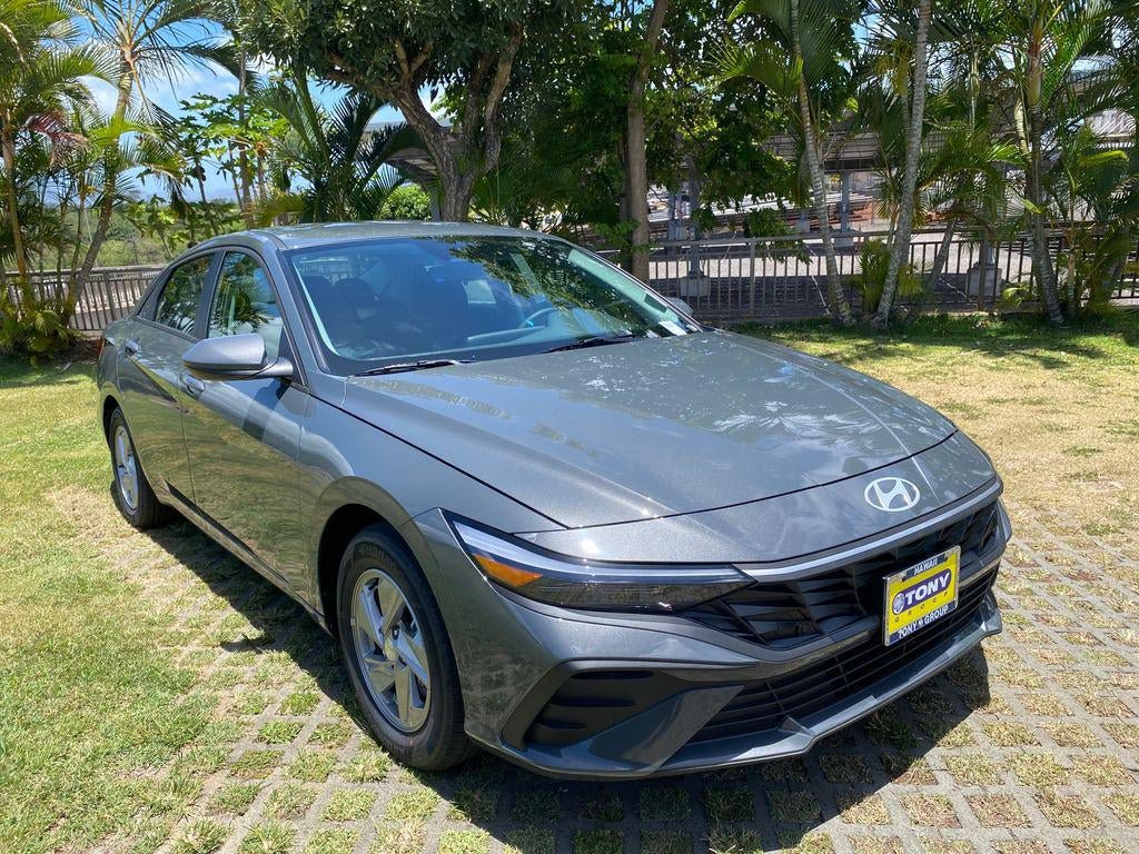 New 2026 Hyundai Elantra SE FWD image 1