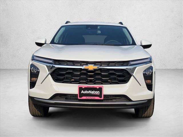 New 2026 Chevrolet Trax LT w/ Sunroof Package FWD image 8