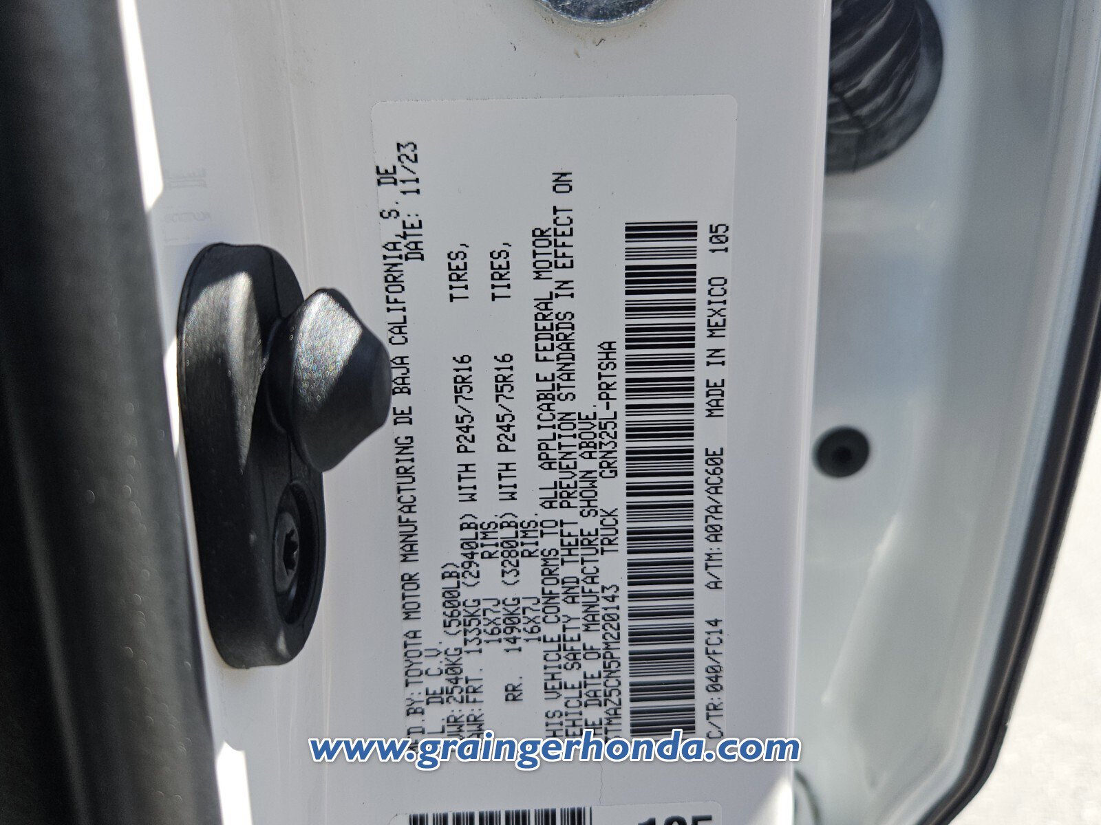 Used 2023 Toyota Tacoma SR5 w/ Technology Package RWD image 14