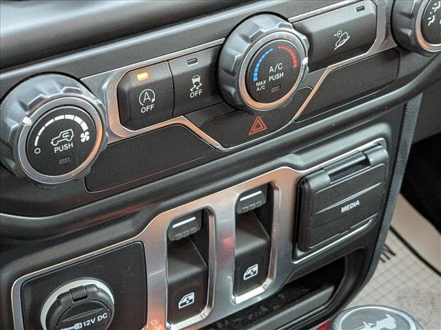 Used 2020 Jeep Wrangler Sport image 16