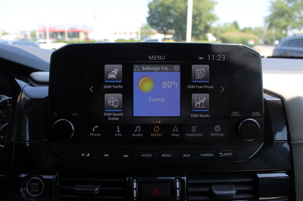 Used 2022 Nissan Pathfinder SL AWD/4WD image 24