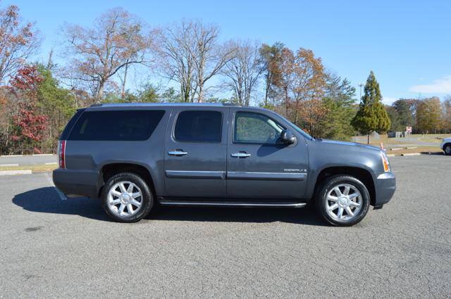 Used 2008 GMC Yukon XL Denali AWD/4WD image 61
