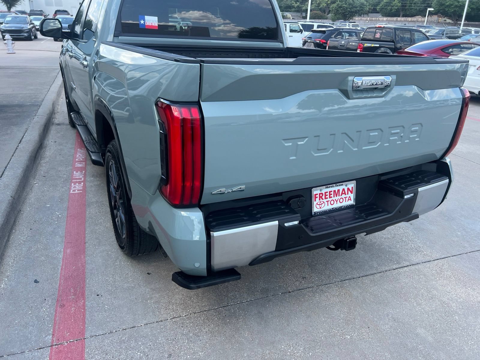 Used 2026 Toyota Tundra Limited AWD/4WD image 18