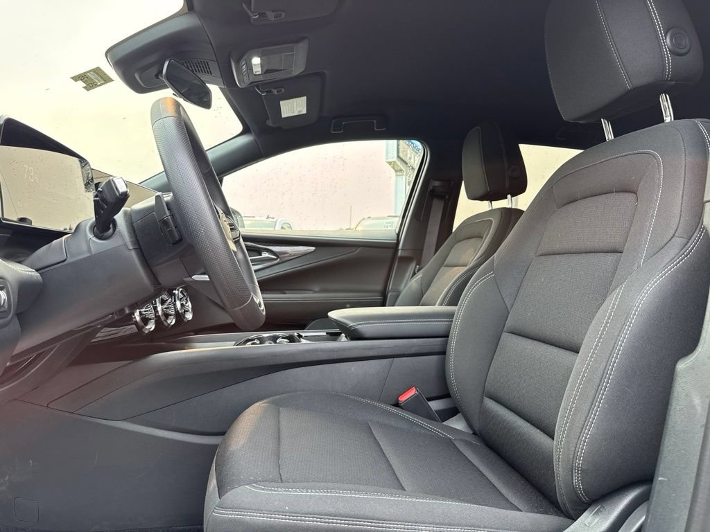 New 2025 Chevrolet Blazer EV LT AWD/4WD image 14