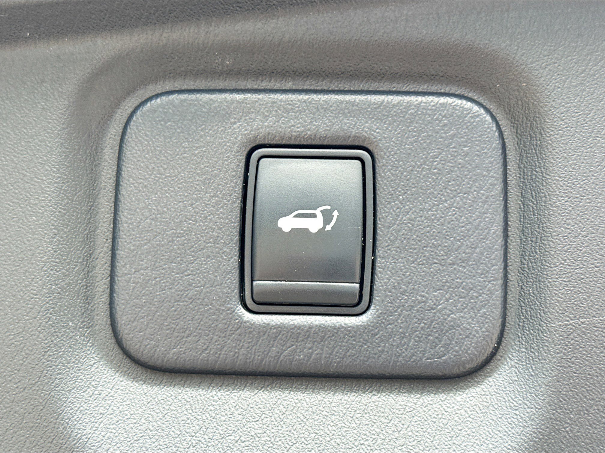 Used 2016 Nissan Pathfinder Platinum FWD image 13