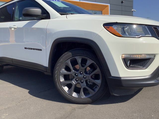 Used 2021 Jeep Compass 80th Special Edition w/ Driver Assistance Group image 3