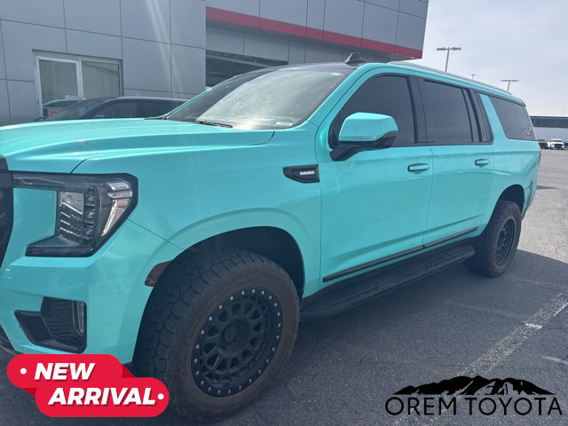 Used 2023 GMC Yukon XL Denali image 11